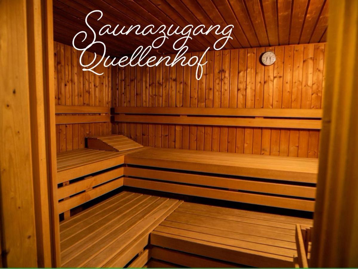 Erholungs- Apartment Am Kurpark & Therme Bad Urach Luaran gambar